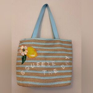 Vera Bradley Squeeze the Day Lemon Grove Beach Bag